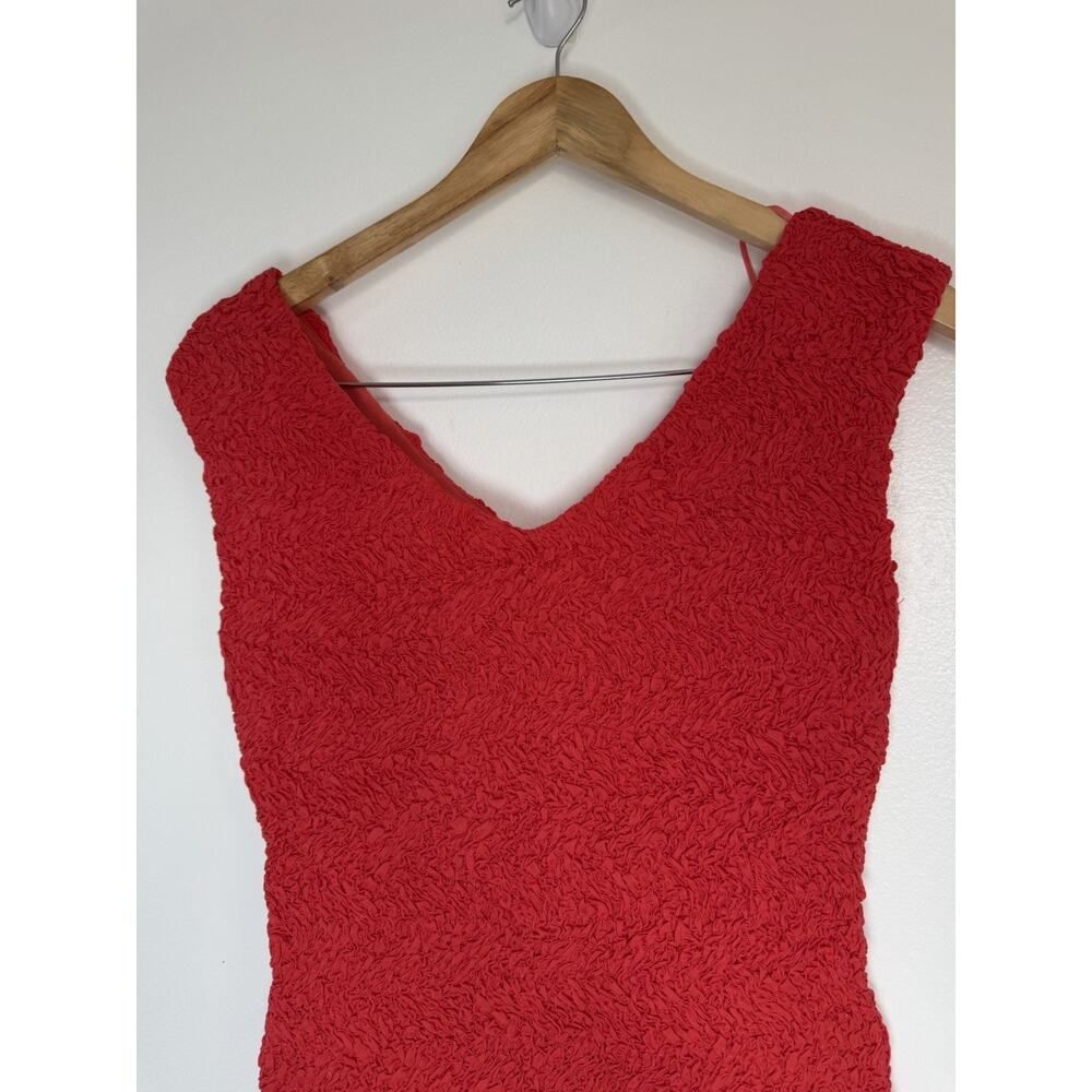 ASTR Red Textured Stretch coquette 90’s Sleeveless Bodycon Mini Dress M - Picture 6 of 10